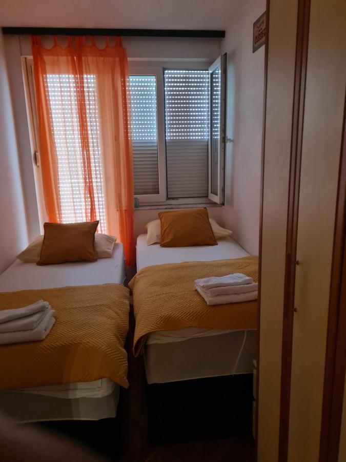Appartement Sara à Mostar Extérieur photo